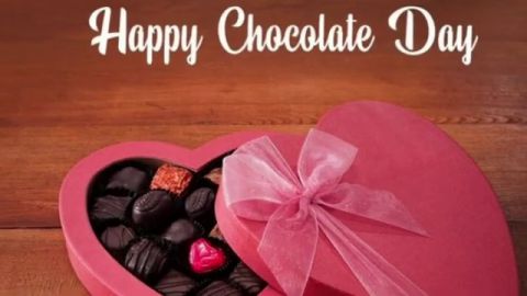 Happy Chocolate Day  Happy chocolate day Chocolate day images Chocolate  day